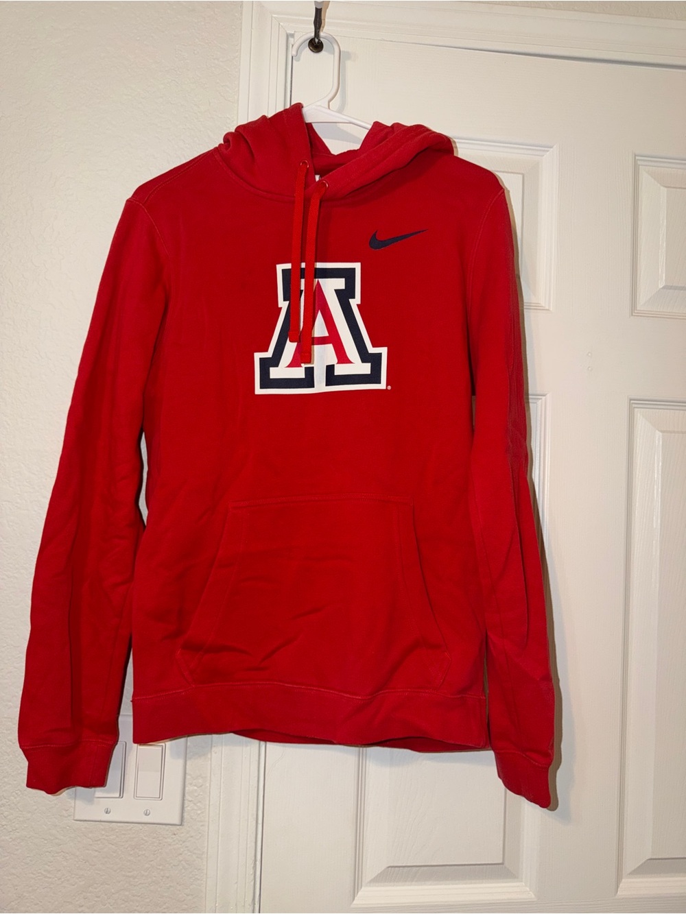 Nike Red Logo Crewneck Sweatshirt